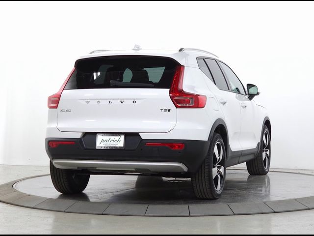 2019 Volvo XC40 Momentum