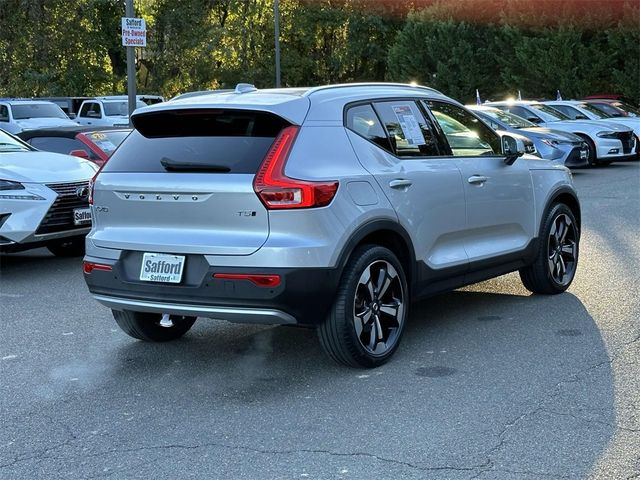 2019 Volvo XC40 Momentum