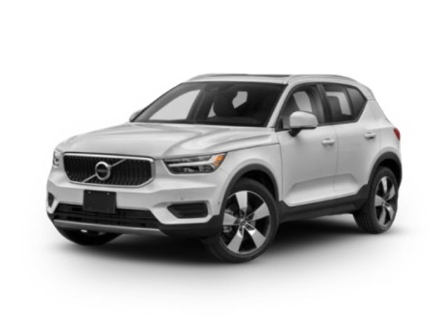 2019 Volvo XC40 Momentum