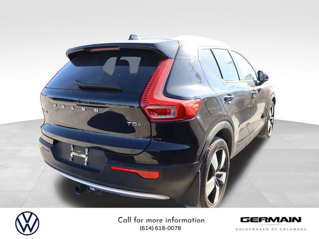 2019 Volvo XC40 Momentum