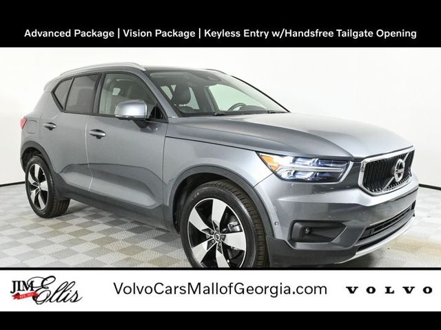 2019 Volvo XC40 Momentum