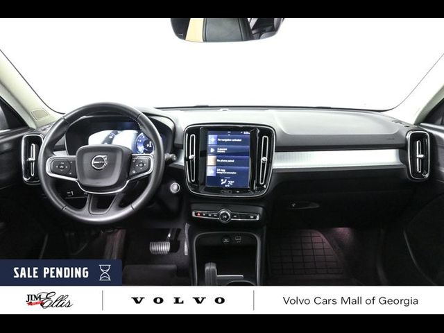 2019 Volvo XC40 Momentum