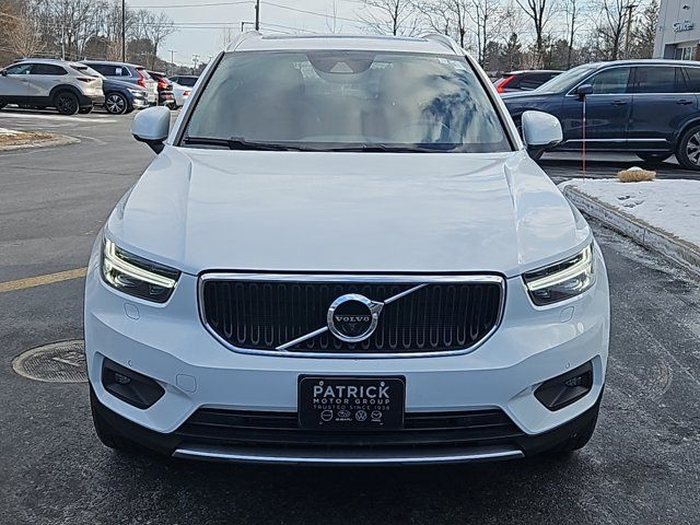 2019 Volvo XC40 Momentum