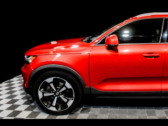 2019 Volvo XC40 Momentum