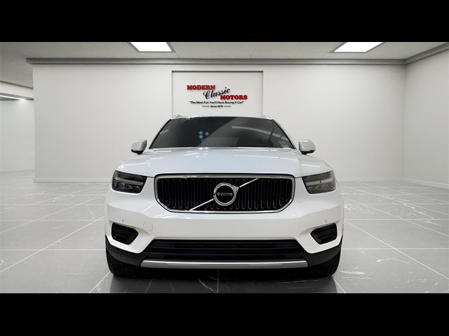 2019 Volvo XC40 Momentum