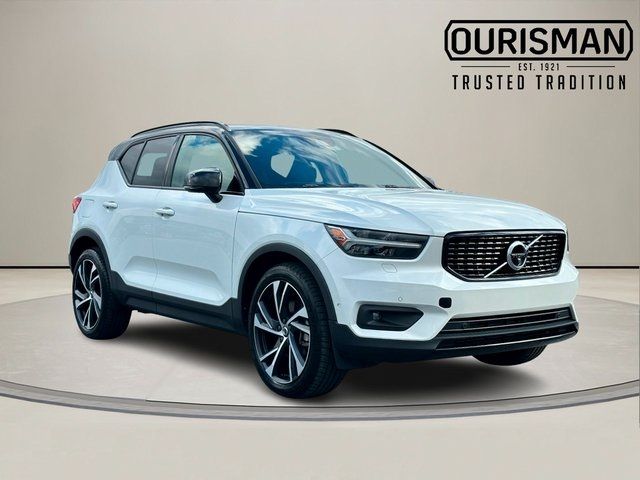 2019 Volvo XC40 R-Design