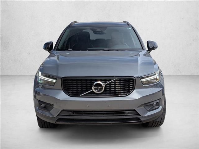 2019 Volvo XC40 R-Design