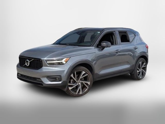 2019 Volvo XC40 R-Design