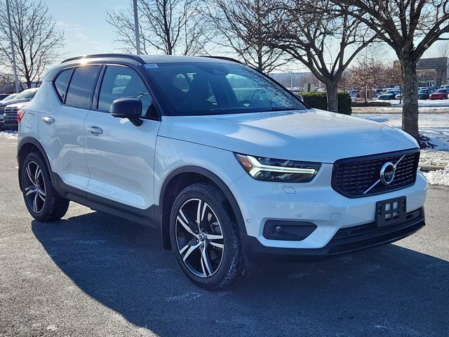 2019 Volvo XC40 R-Design