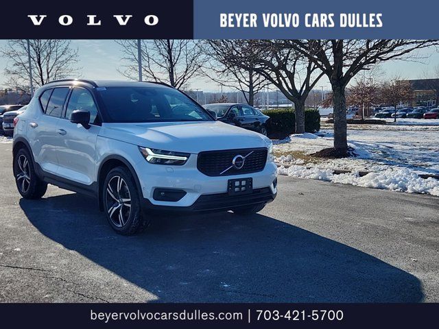 2019 Volvo XC40 R-Design