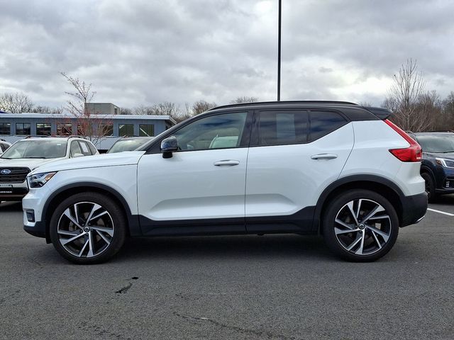 2019 Volvo XC40 R-Design