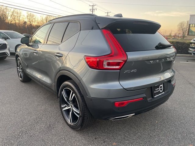 2019 Volvo XC40 R-Design