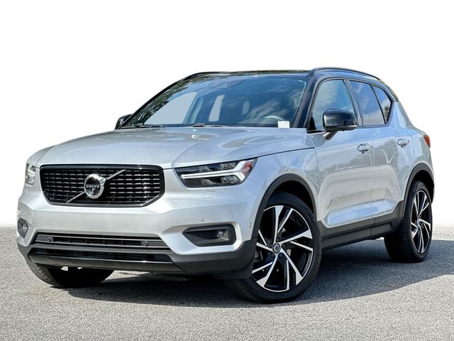2019 Volvo XC40 R-Design