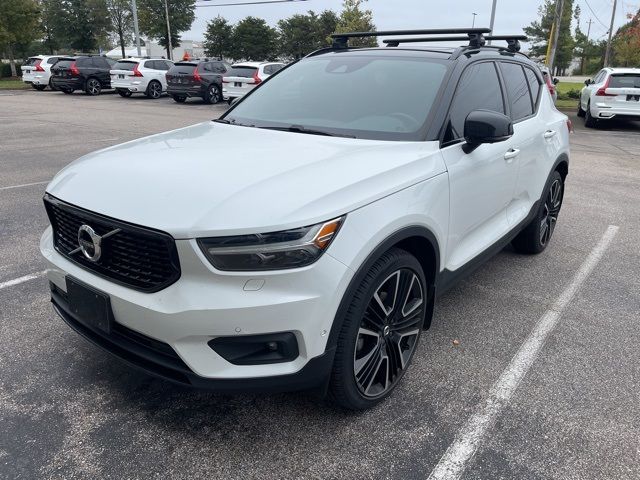 2019 Volvo XC40 R-Design