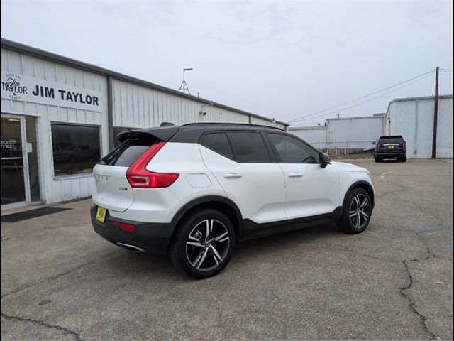 2019 Volvo XC40 R-Design