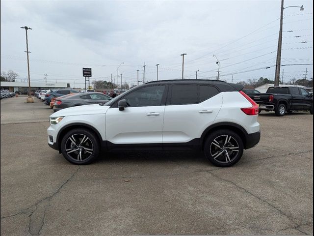 2019 Volvo XC40 R-Design