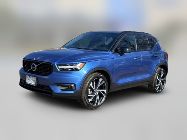 2019 Volvo XC40 R-Design