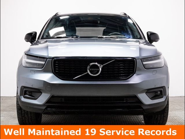 2019 Volvo XC40 R-Design