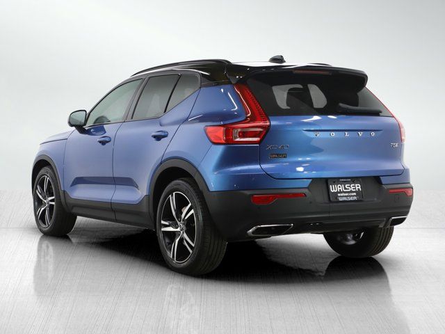 2019 Volvo XC40 R-Design