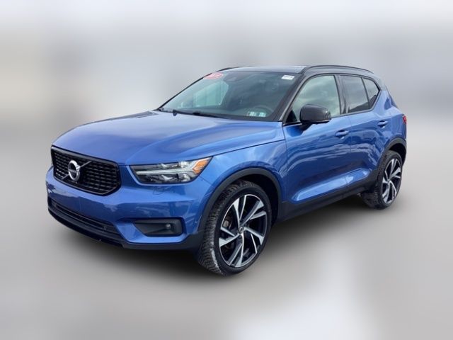 2019 Volvo XC40 R-Design
