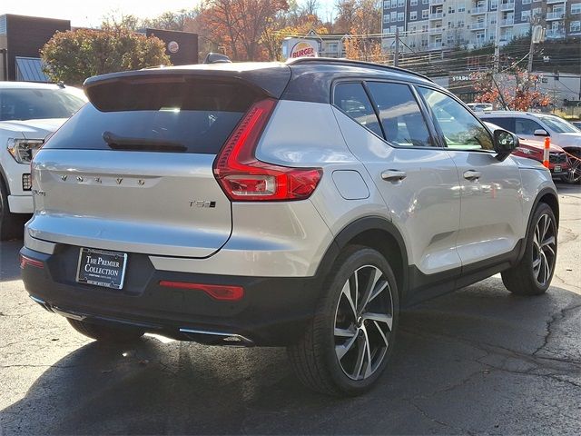 2019 Volvo XC40 R-Design