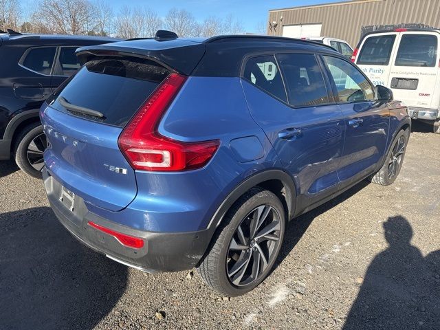 2019 Volvo XC40 R-Design