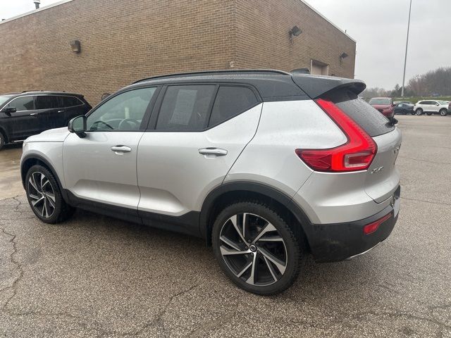 2019 Volvo XC40 R-Design