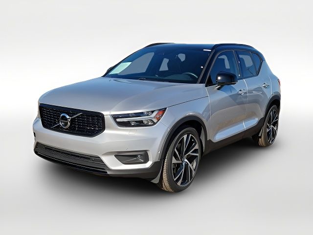 2019 Volvo XC40 R-Design