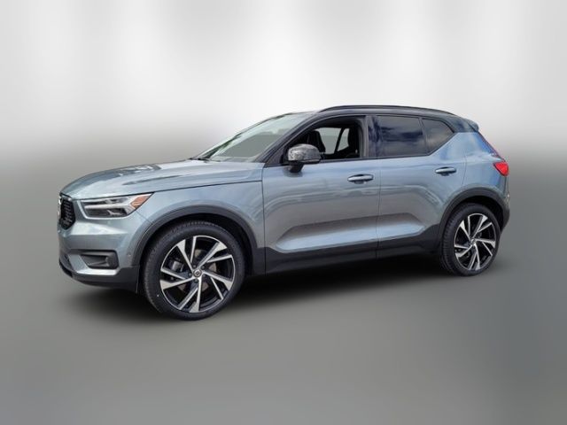 2019 Volvo XC40 R-Design