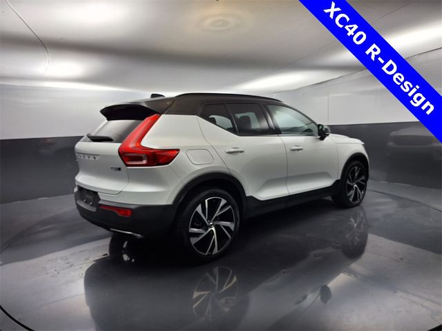 2019 Volvo XC40 R-Design