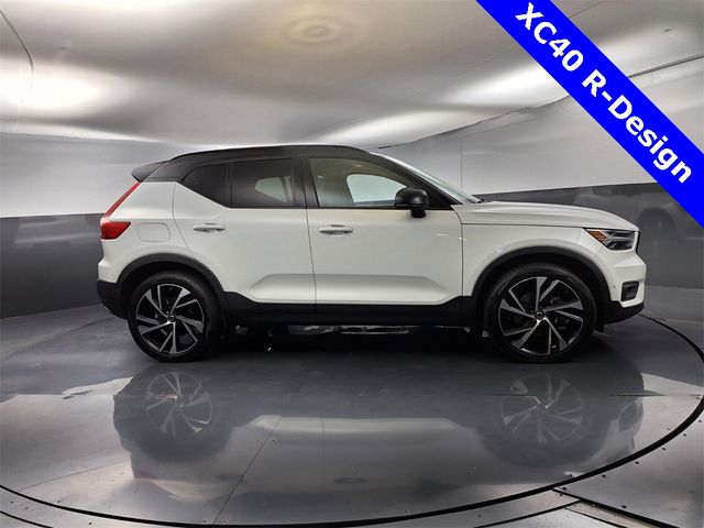 2019 Volvo XC40 R-Design