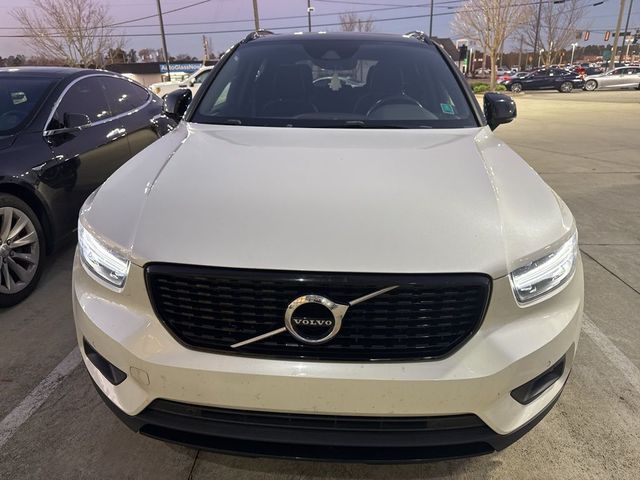 2019 Volvo XC40 R-Design