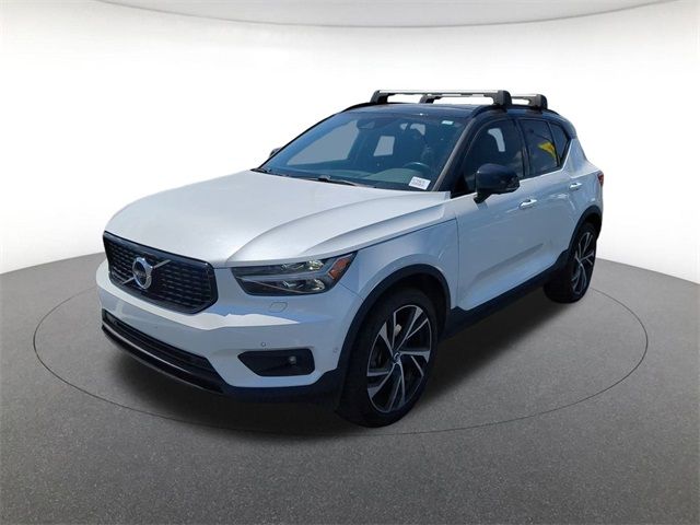 2019 Volvo XC40 R-Design