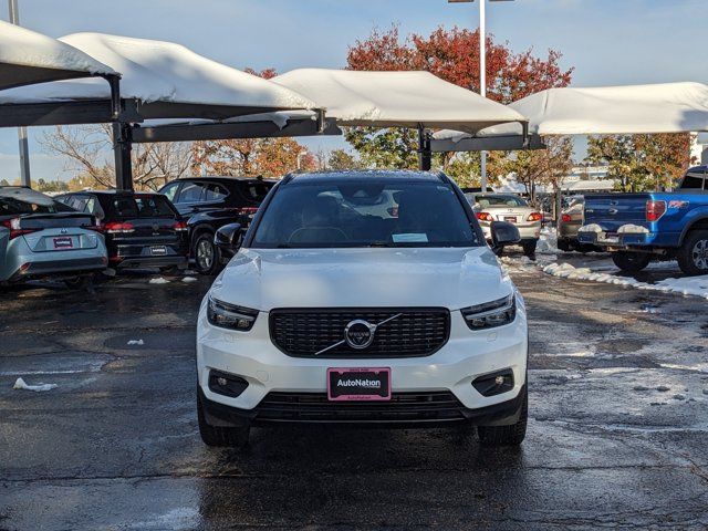 2019 Volvo XC40 R-Design