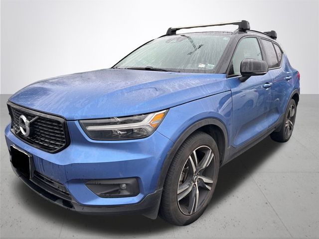 2019 Volvo XC40 R-Design