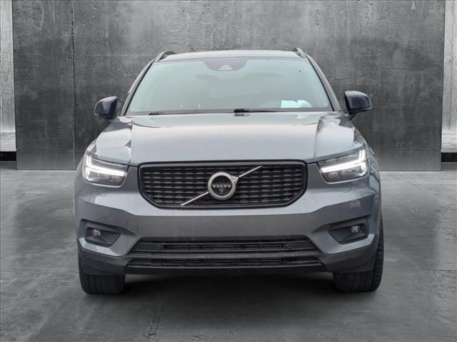 2019 Volvo XC40 R-Design