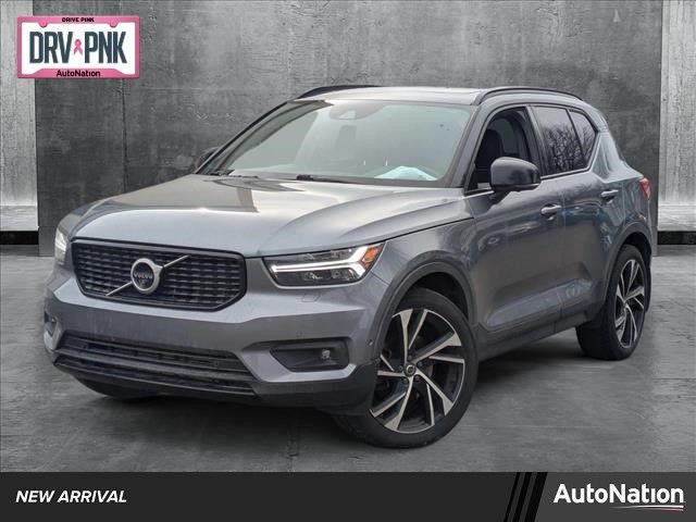 2019 Volvo XC40 R-Design