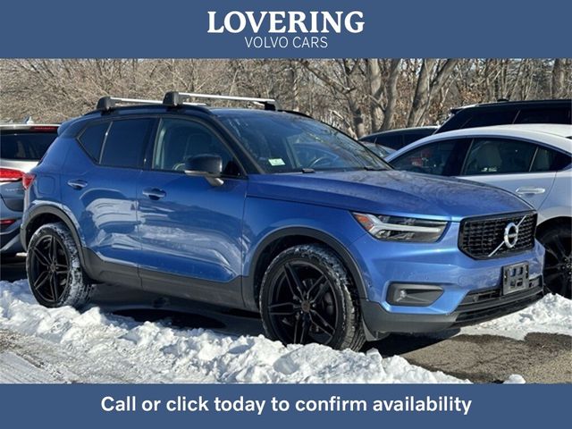 2019 Volvo XC40 R-Design