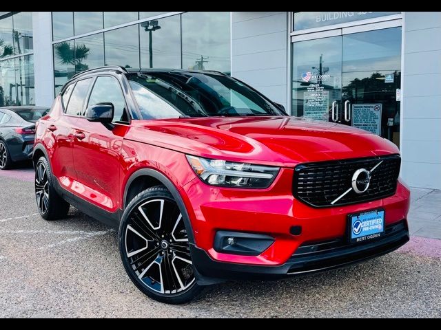 2019 Volvo XC40 R-Design