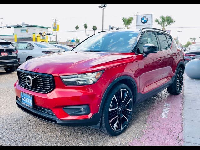 2019 Volvo XC40 R-Design