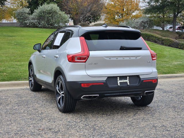 2019 Volvo XC40 R-Design