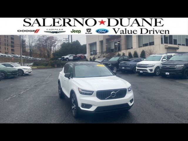 2019 Volvo XC40 R-Design