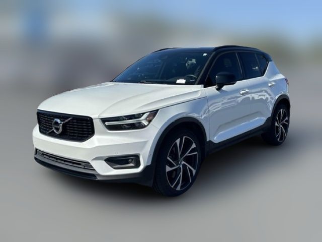 2019 Volvo XC40 R-Design