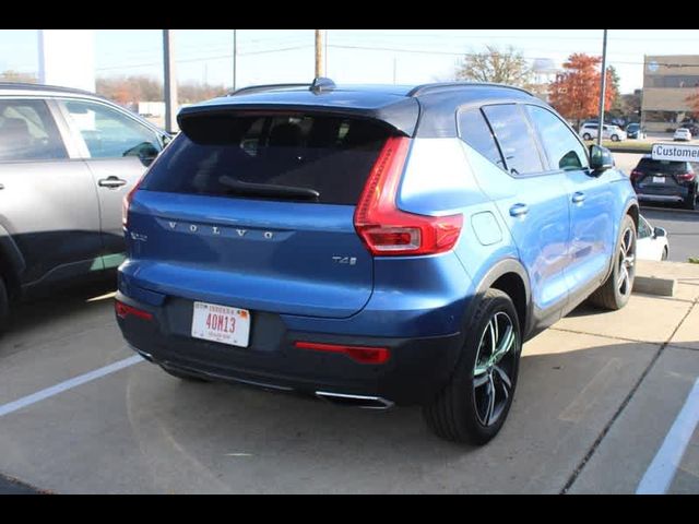 2019 Volvo XC40 R-Design