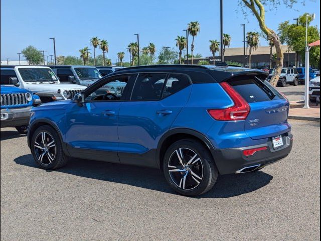 2019 Volvo XC40 R-Design