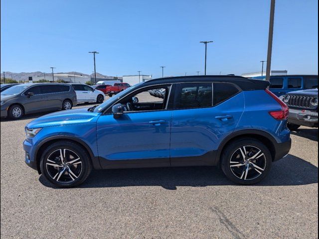 2019 Volvo XC40 R-Design