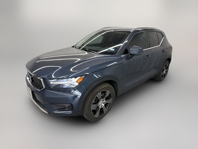 2019 Volvo XC40 Inscription