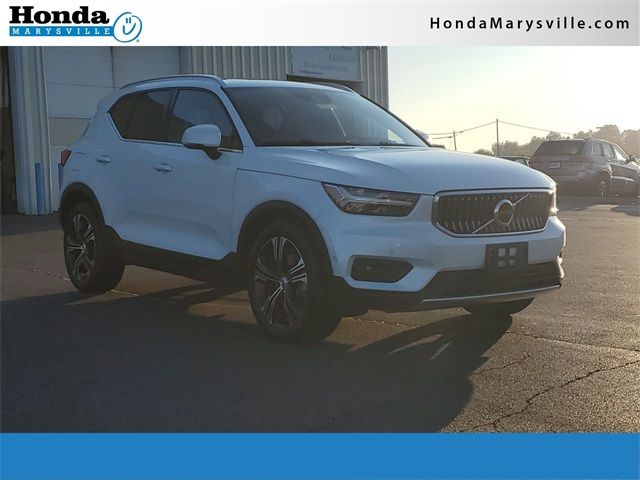 2019 Volvo XC40 Inscription