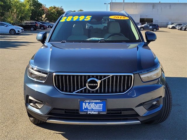 2019 Volvo XC40 Inscription