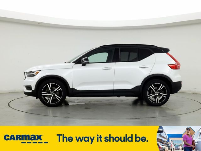 2019 Volvo XC40 R-Design